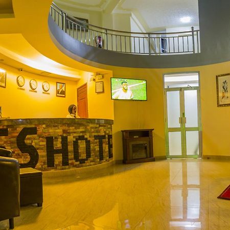 Ss Hotel Kampala Extérieur photo