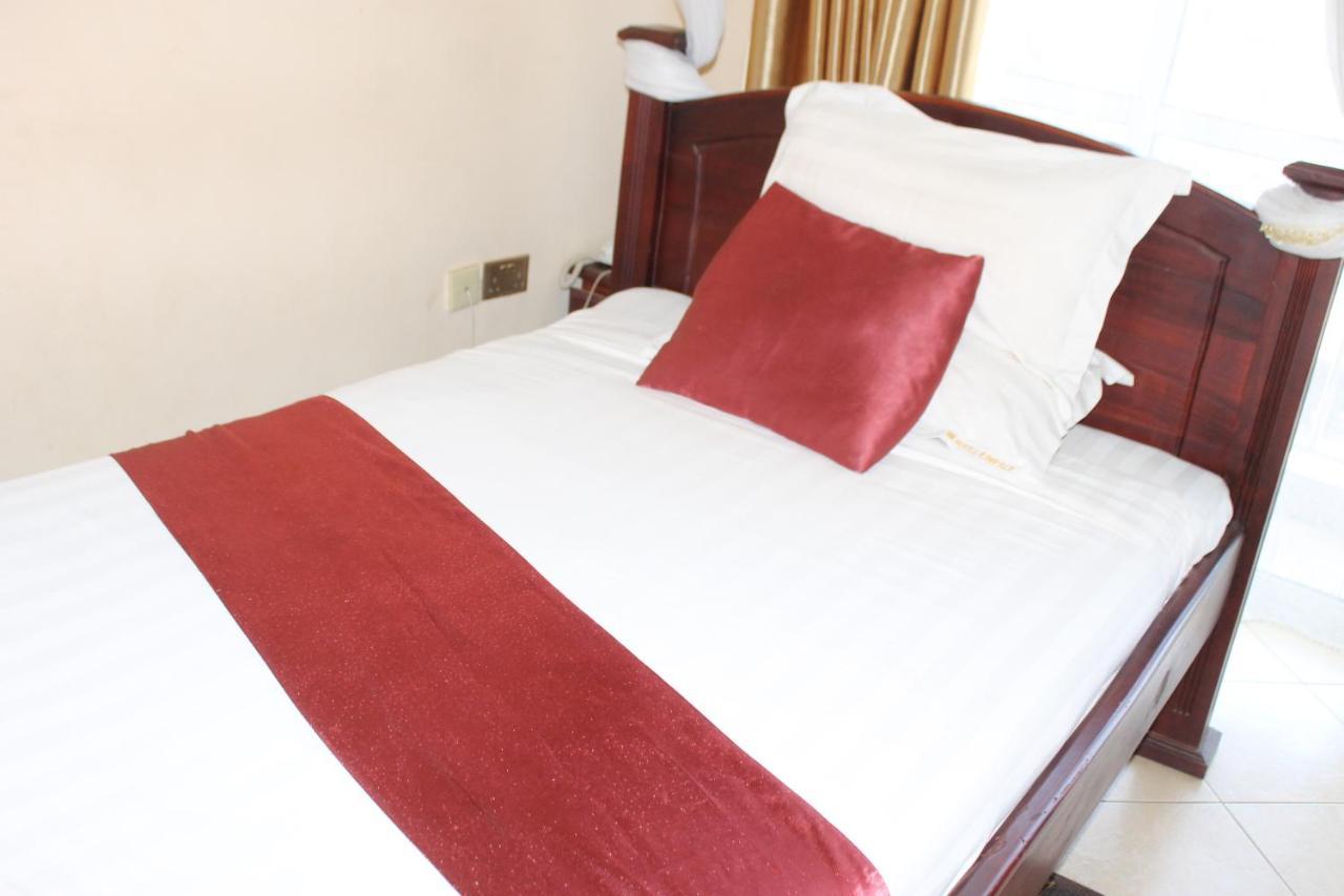Ss Hotel Kampala Extérieur photo