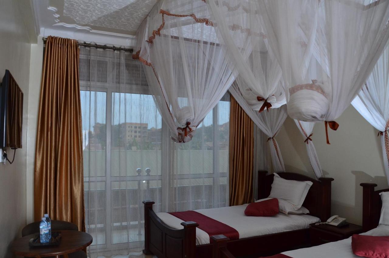 Ss Hotel Kampala Extérieur photo
